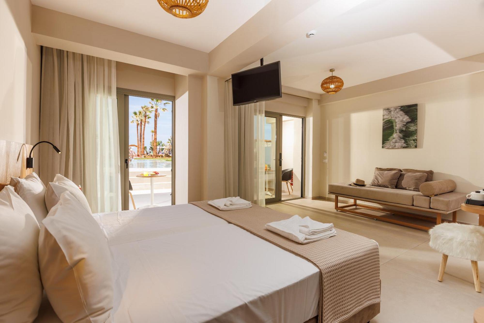Malia Bay Beach Hotel & Bungalows 외부 사진