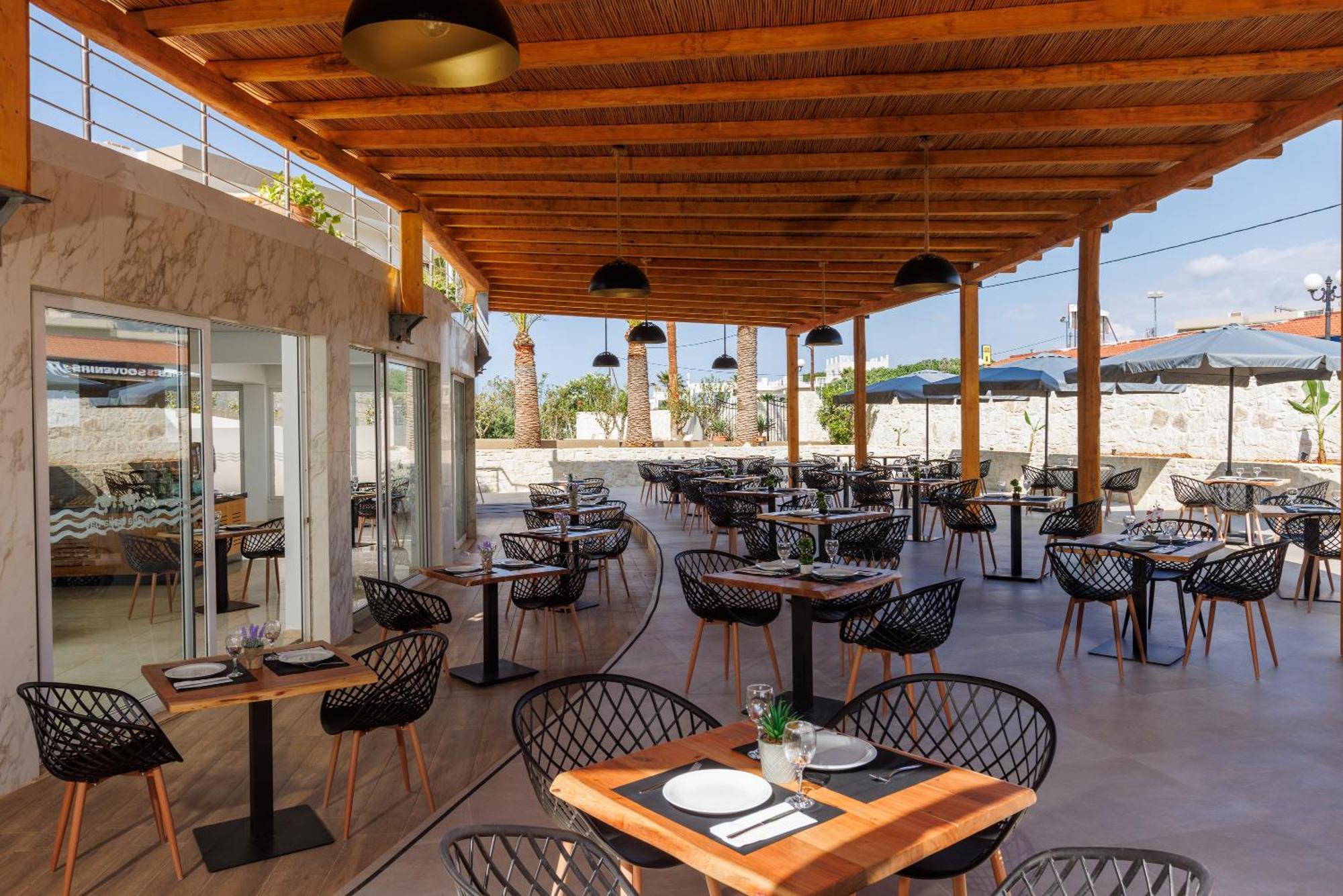 Malia Bay Beach Hotel & Bungalows 외부 사진