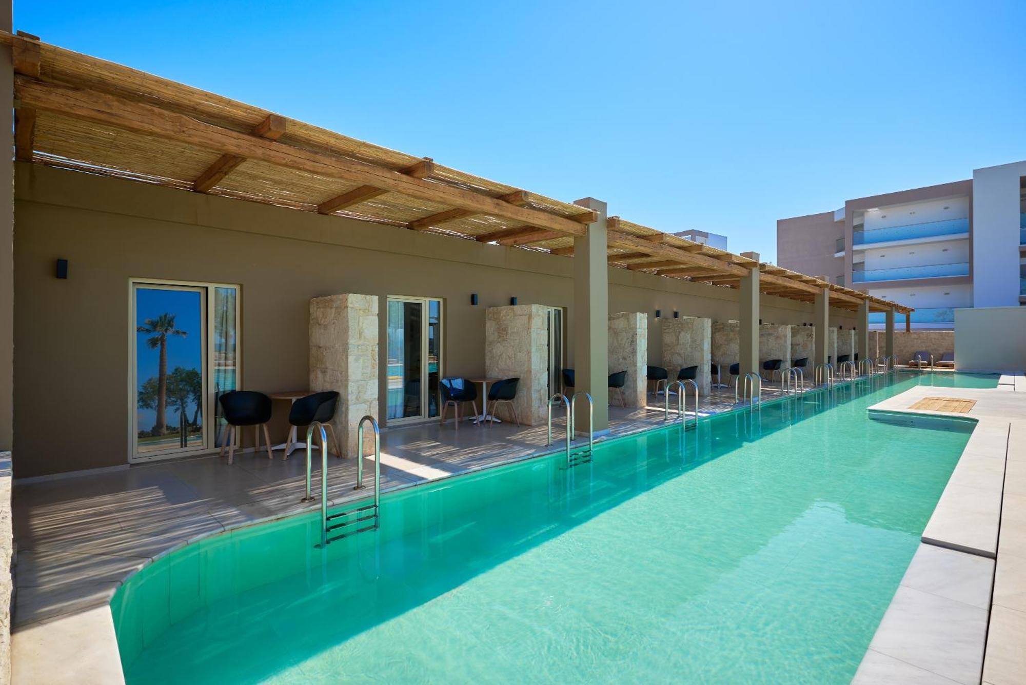 Malia Bay Beach Hotel & Bungalows 외부 사진