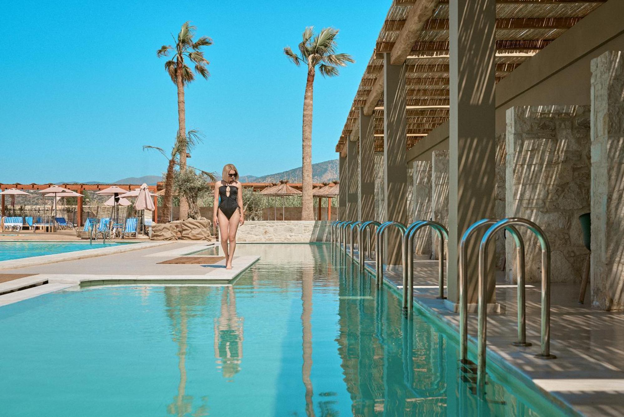 Malia Bay Beach Hotel & Bungalows 외부 사진