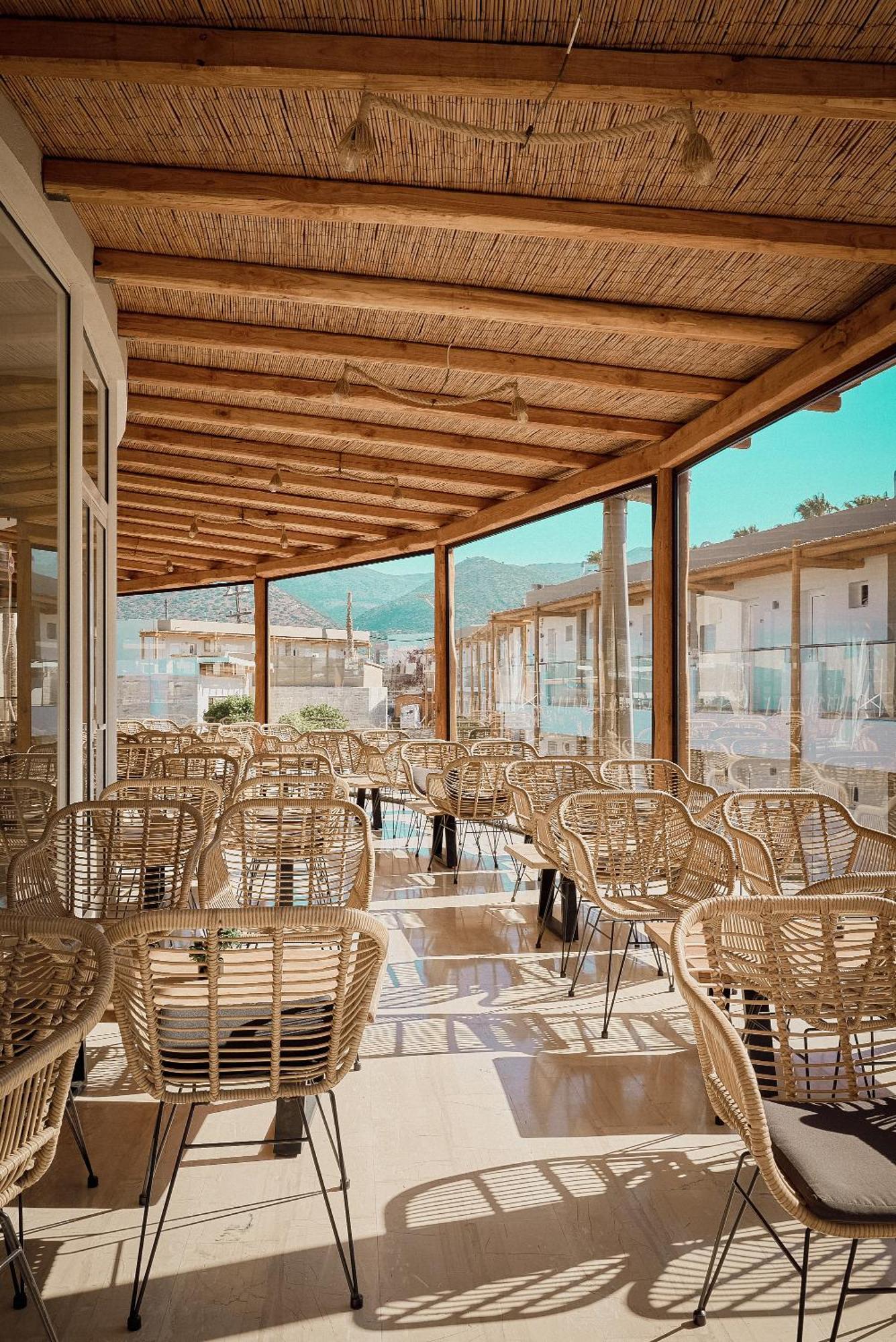 Malia Bay Beach Hotel & Bungalows 외부 사진